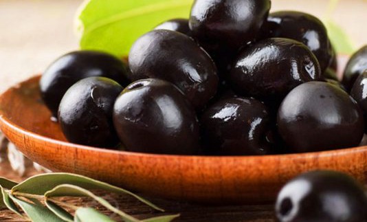 ACEITUNA-NEGRA-DE-MESA-ESPAÑA-534x462